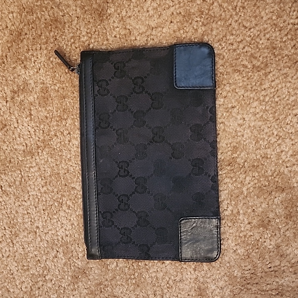 Gucci GG Canvas Pochete
